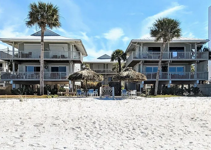 Pelicans Roost On The Gulf Ultrawide Balconies & Tiki Deck Holiday home *